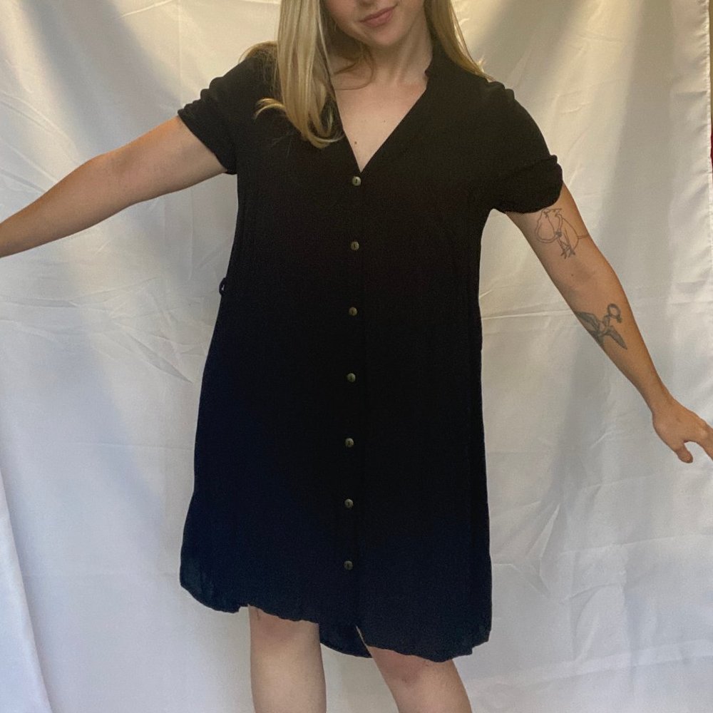black high low short sleeve dress